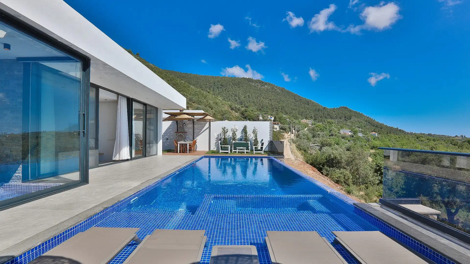 Villa Holi Duo