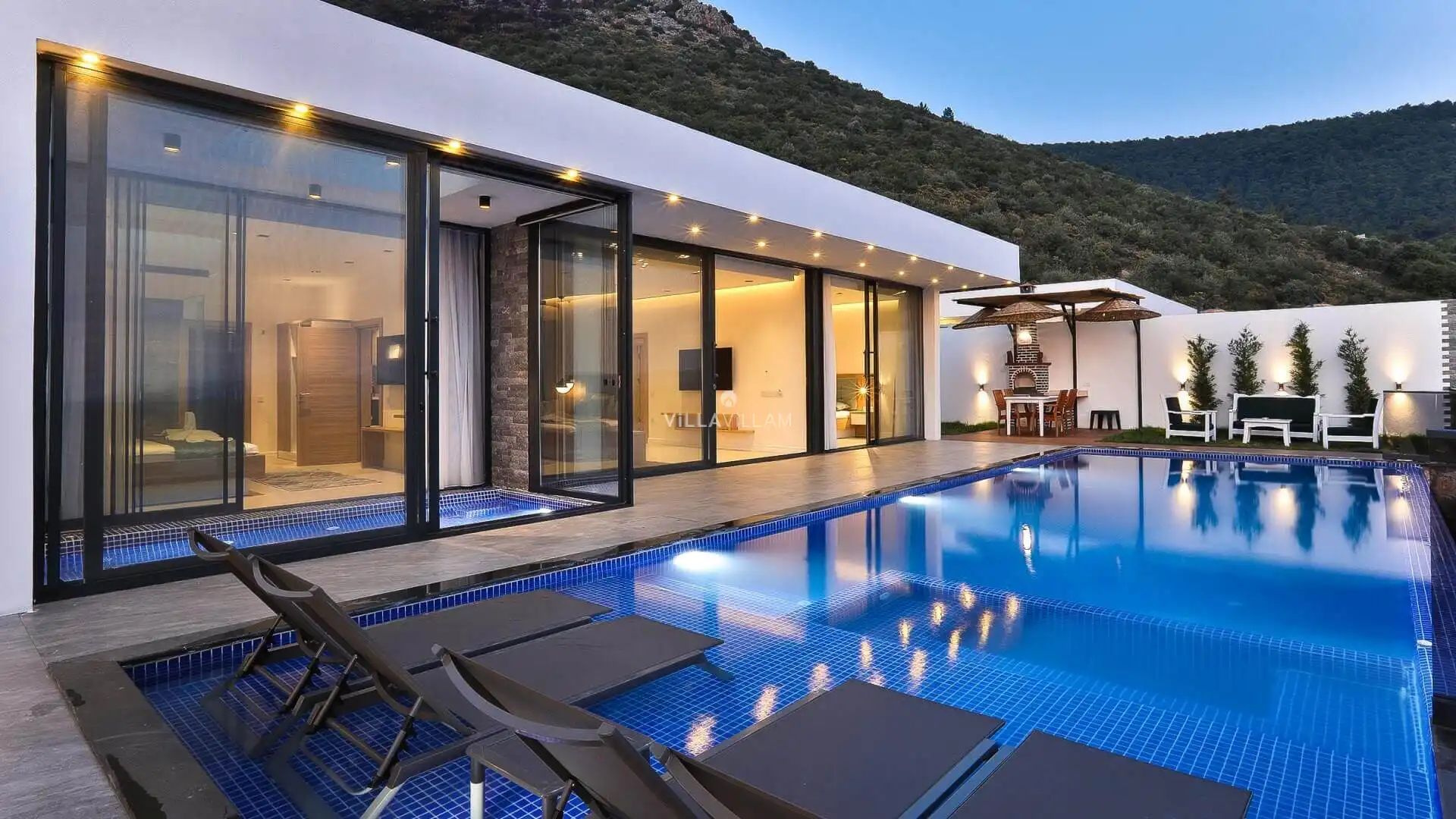 Villa Holi Duo